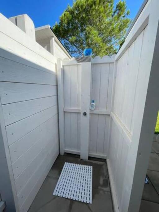 Zaffiro Casa Vacanze Al Mare วัลเลดอเรีย ภายนอก รูปภาพ