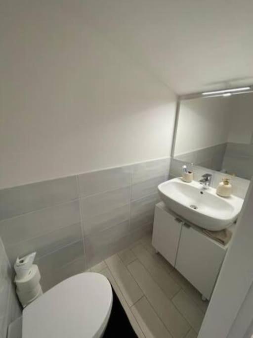 Zaffiro Casa Vacanze Al Mare วัลเลดอเรีย ภายนอก รูปภาพ