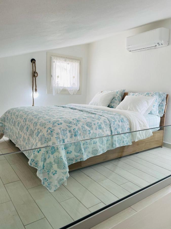 Zaffiro Casa Vacanze Al Mare วัลเลดอเรีย ภายนอก รูปภาพ